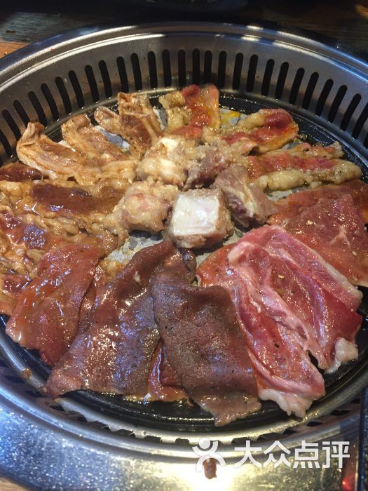 雅莉家烤肉馆(泡桐树店)的点评