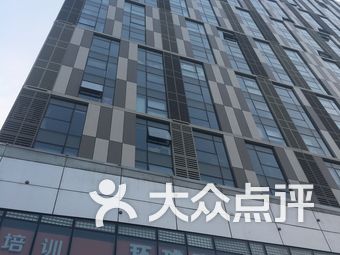 "万方大厦d座"的所有分店