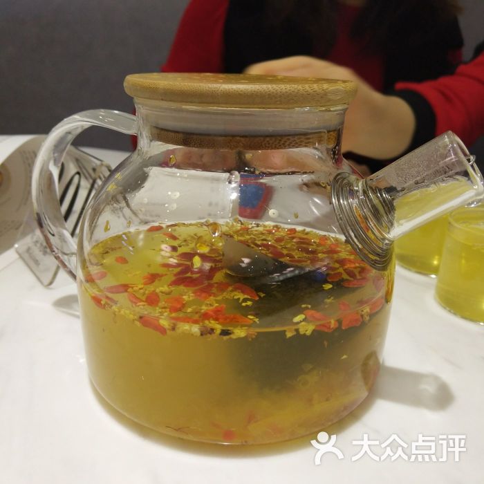 loft house(龙城万科里店)枸杞桂花茶图片 第4张