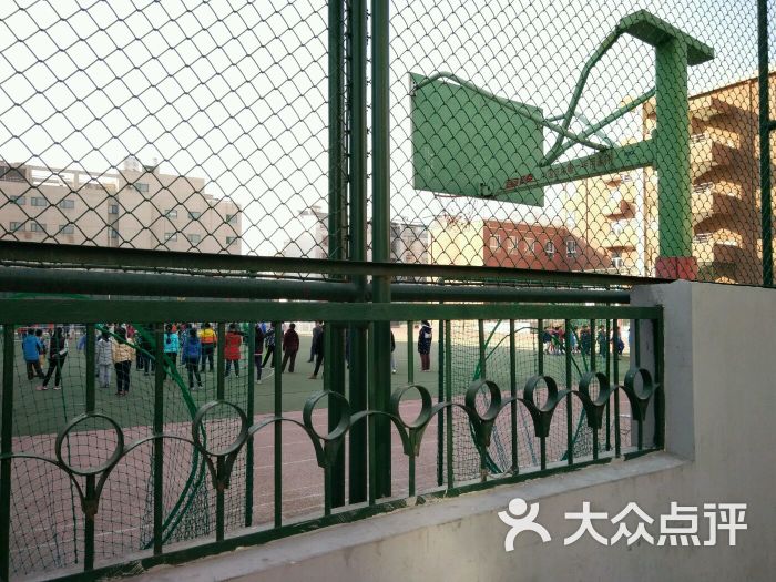 第二实验小学(玉桃园分校)图片 第2张