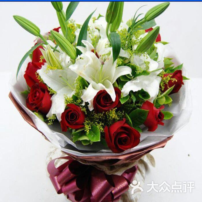 恋尚花艺玫瑰百合花束