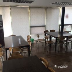 老船舫老总_老船舫火锅店图片(2)