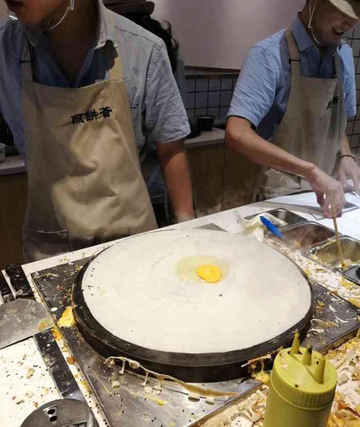 煎饼荟(万家丽店)-"带着爸爸妈妈去没有吃过的东西,人生总要尝.