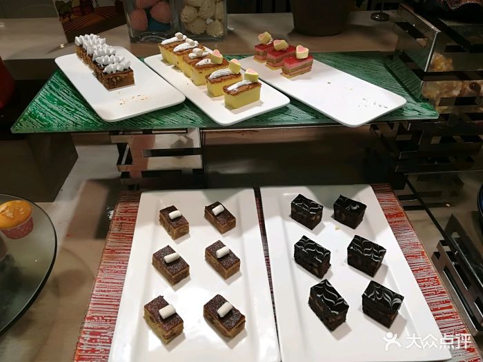 铂丽斯国际大酒店凯悦自助餐厅小蛋糕图片 - 第105张