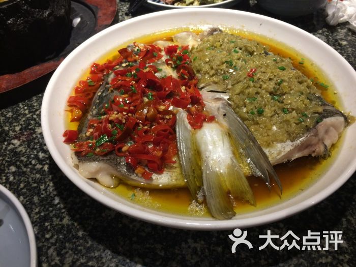 双椒鱼头