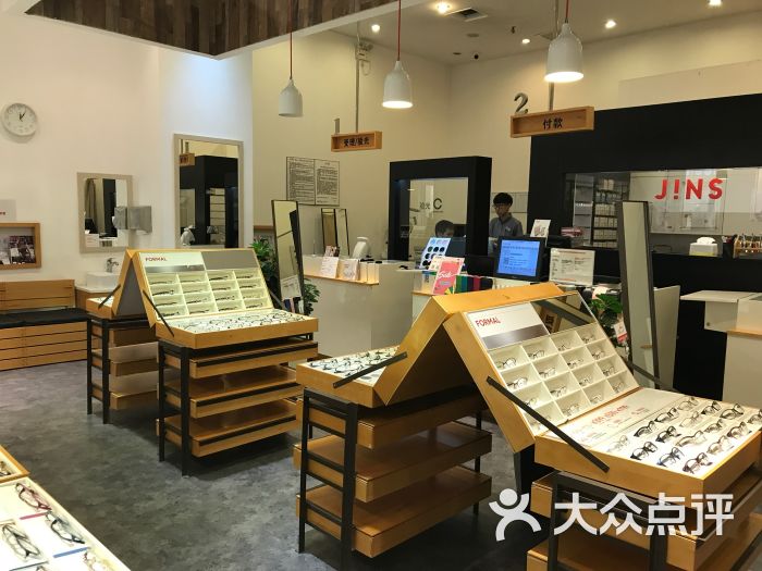 睛姿眼镜(天津湾店)图片 第16张