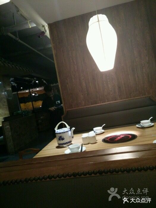 北疆饭店,一听名字就知道是新疆人开的。老.