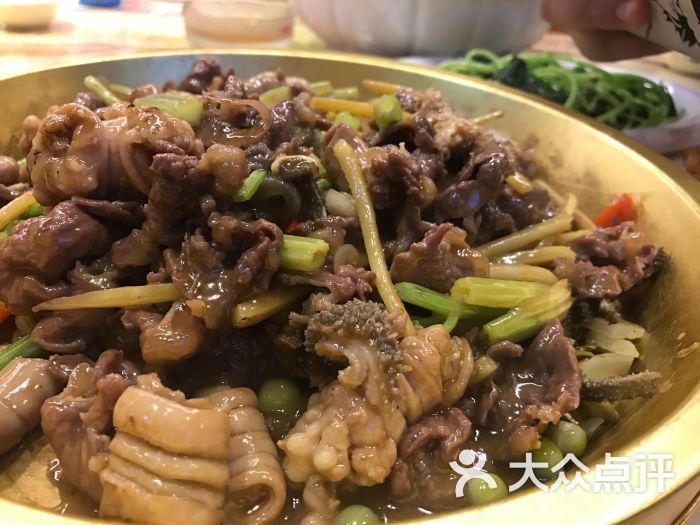 风味炒牛杂