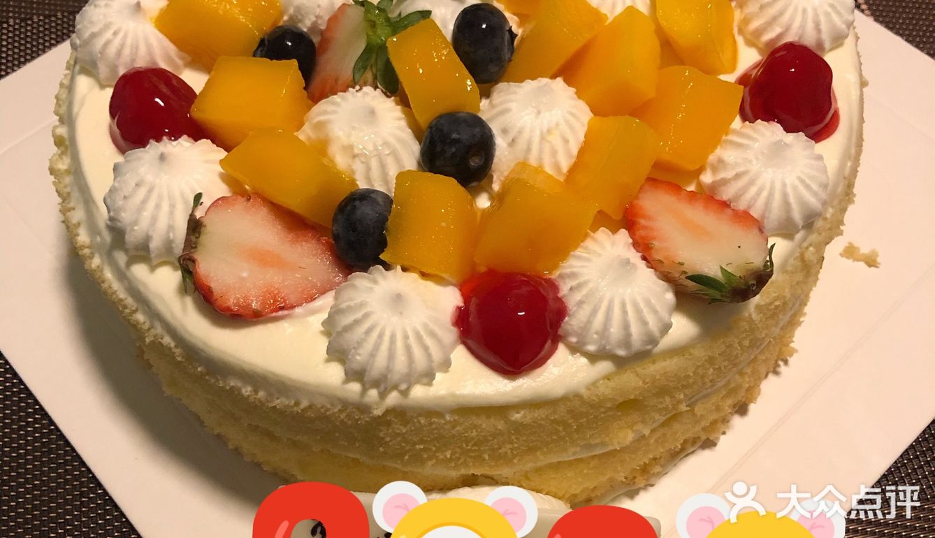 生日快乐啦疫情在家过生日还能点到生日蛋糕很快乐呀