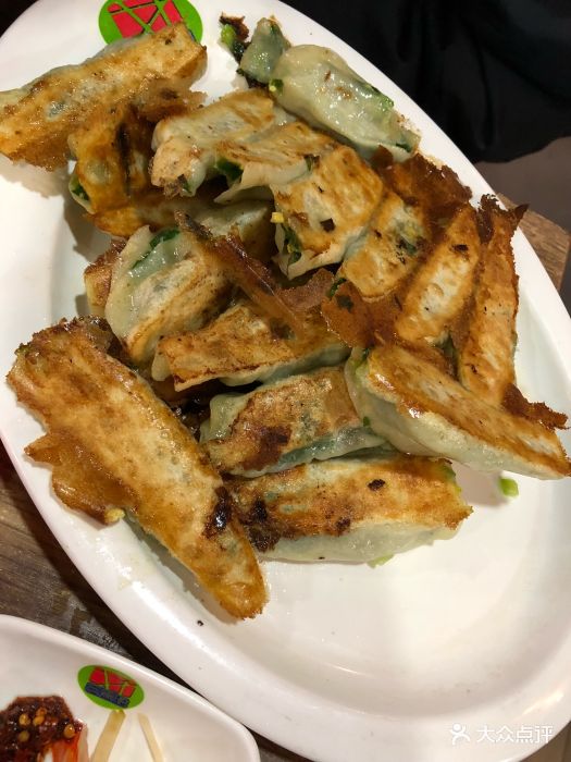 韭菜鸡蛋锅贴