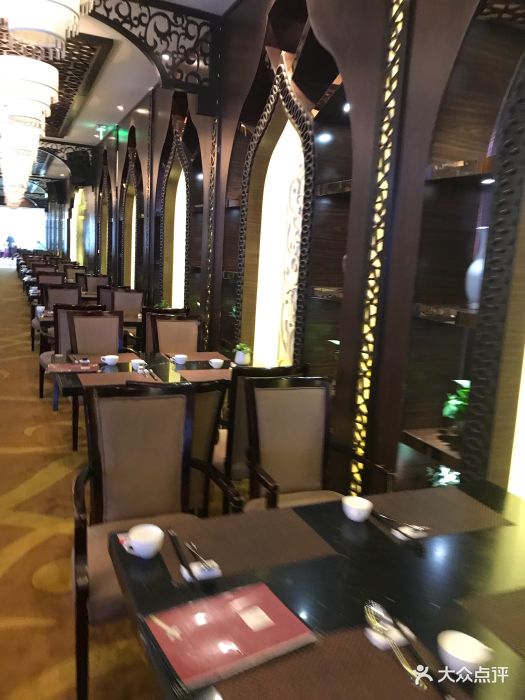 悦泰(金茂大厦店)图片 第1453张