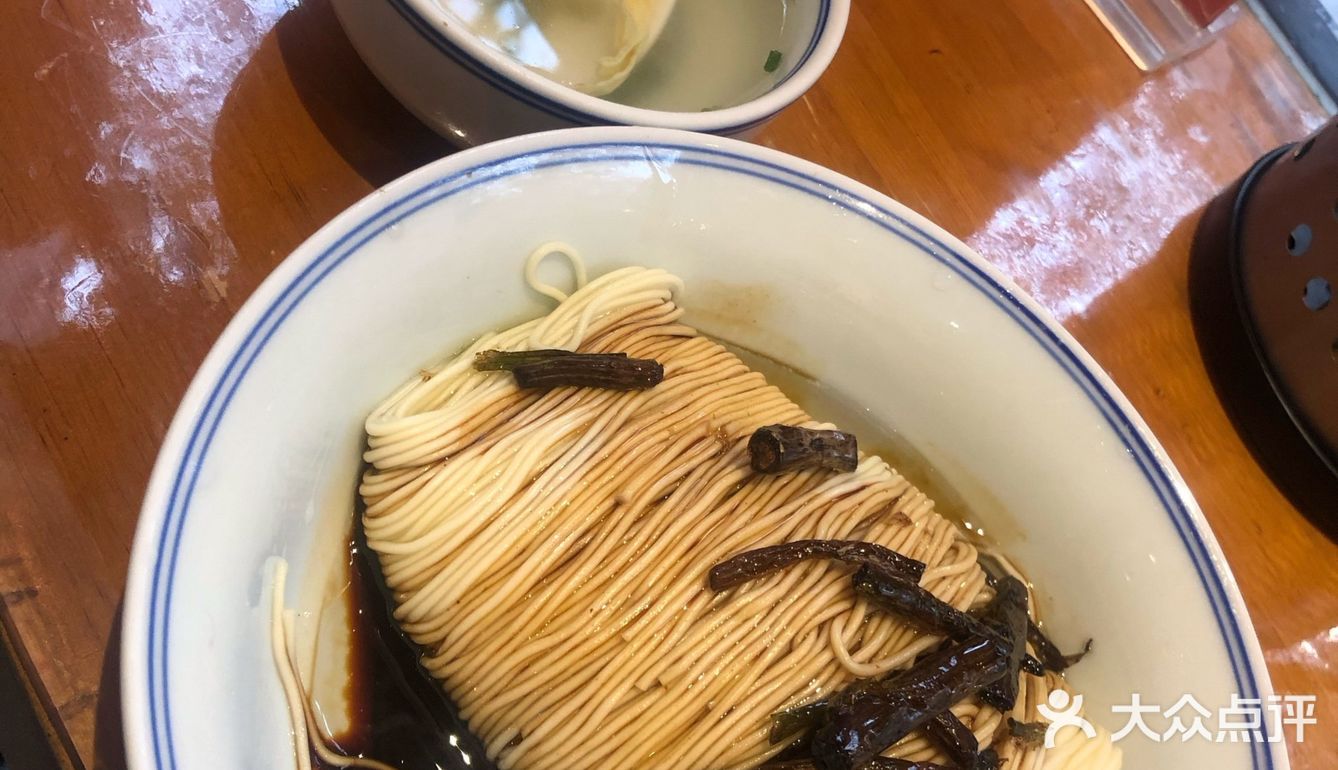 葱油拌面一直是上海的特色面条试一下吧不错哦