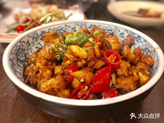 特色小炒鸡
