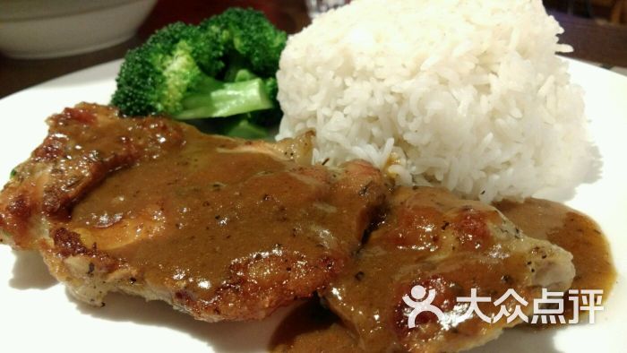 黑椒鸡扒饭
