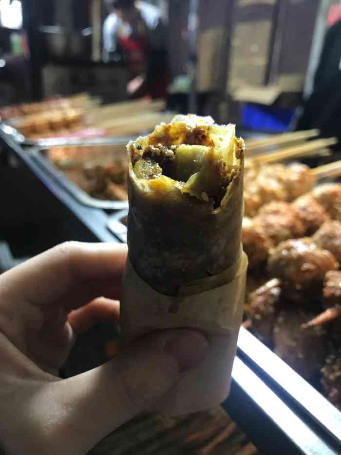 清真特色李记煎饼卷面筋(龙御花园店)-"烤面筋女孩97又来了!