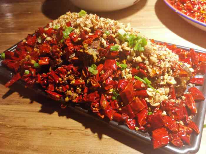 先启半步颠小酒馆(万体馆店)-"首先说一下菜品,水煮肉片本来应该是香