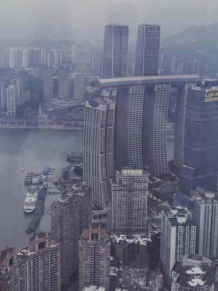 解放碑wfc会仙楼观景台
