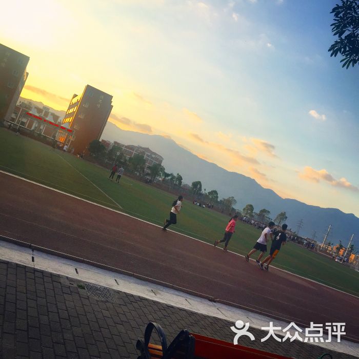 灌口中学(厦门一中集美分校)