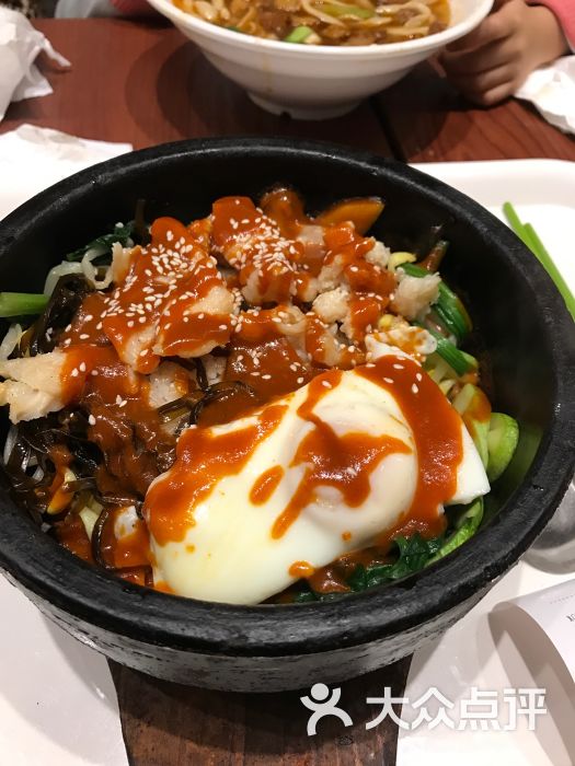 石锅拌饭