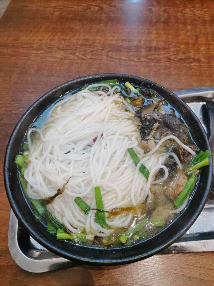 临沧云县土鸡米线(杨家花园店)-"米线是我的最爱,顿顿