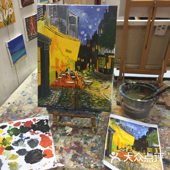fun job art 自助油画画室图片 - 第1张