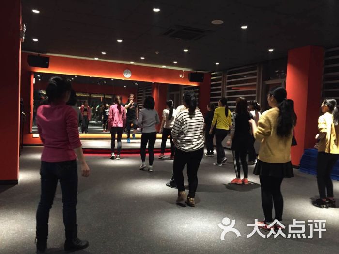 乐刻运动健身(和平广场店)-图片-杭州运动健身