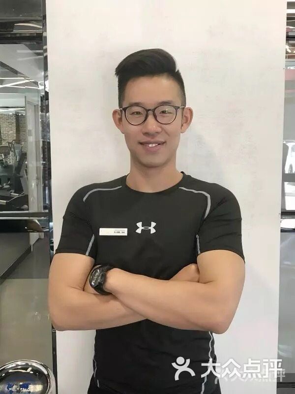 金吉鸟游泳健身(老番街店)