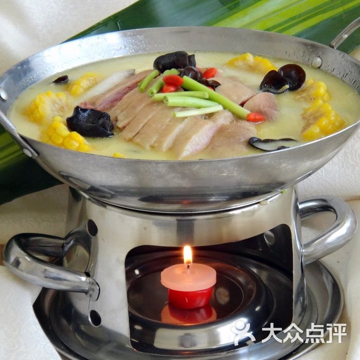 金粟咸鸭锅仔