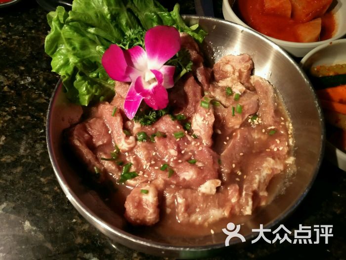 秘制酱护心肉