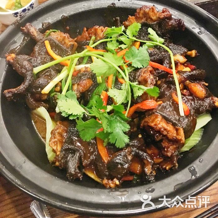 土家嘎公湘西老粉店秘制石鸡煲图片 - 第2张