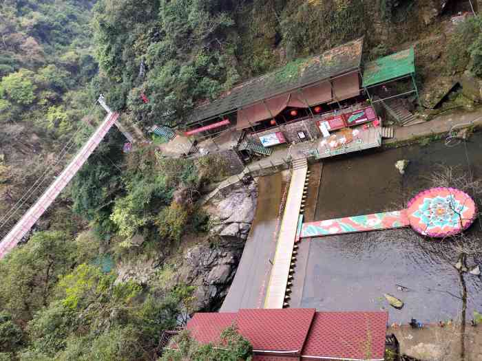 皇帝洞生态旅游景区-"皇帝洞大峡谷景区 顾名思义,.