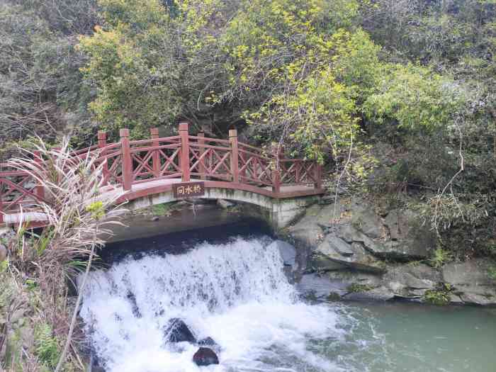 平利桃花溪景区-"桃花溪,贾平凹题字. 一路上行,."