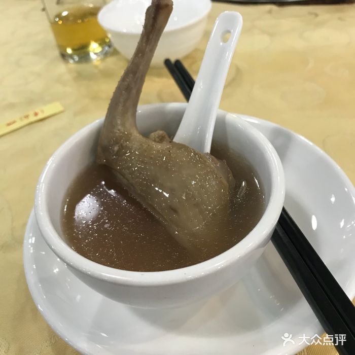 土茯苓鸽子汤