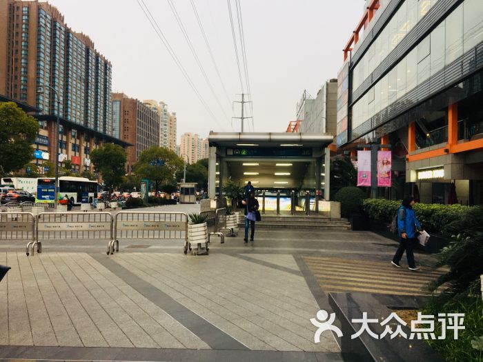 威宁路-地铁站图片 第4张