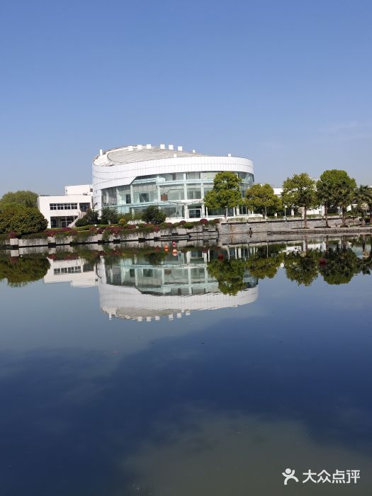 浙江大学(紫金港校区)图片