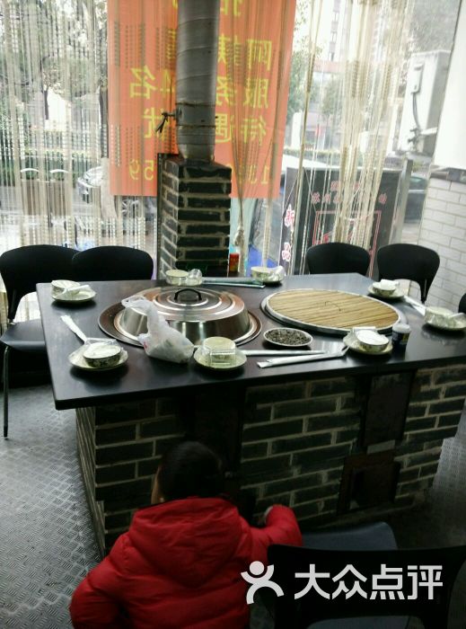 柴火土灶台图片 - 第1张