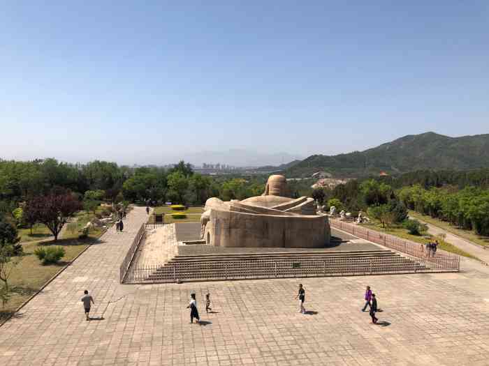 北京十三陵国家森林公园蟒山景区