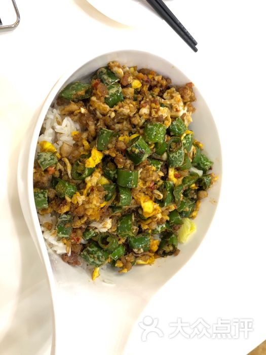 xo酱辣椒炒蛋肉沫饭
