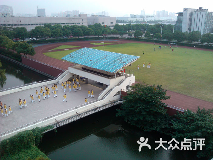 星海实验中学-操场图片-苏州学习培训-大众点评网