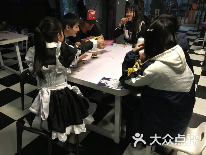 女仆带你玩桌游