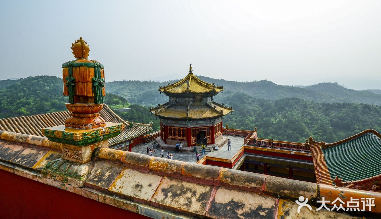 供奉千手观音的普宁寺