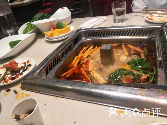 海底捞火锅(摩尔城店)图片 - 第1张