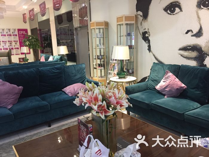 施尔美整形美容医院.抗衰临床示范中心