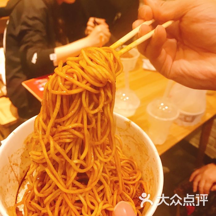蔡明纬
