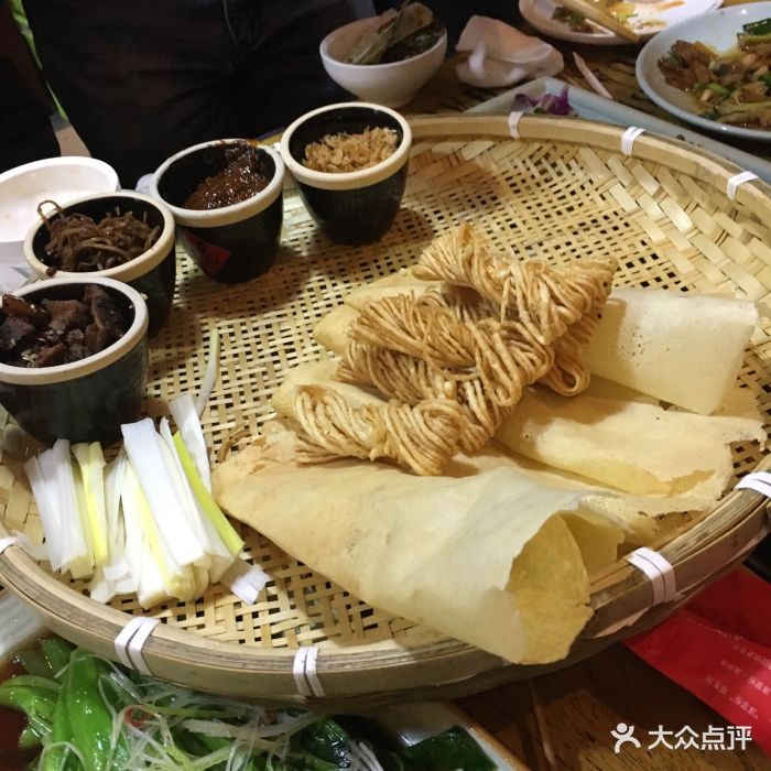煎饼卷大葱-煎饼卷大葱图片-涿州市美食-大众点评网