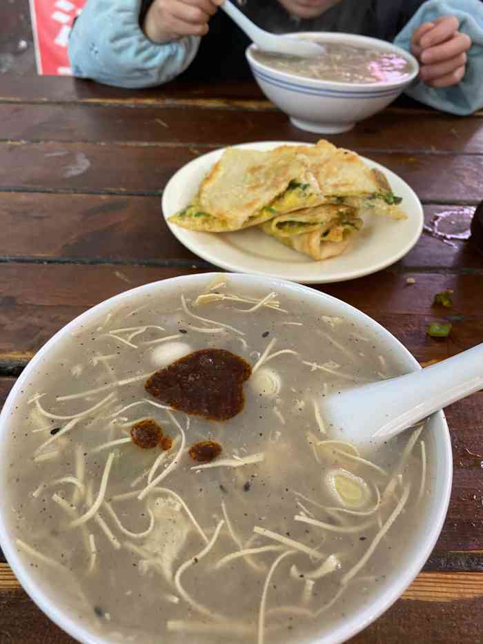 正宗蒙城老孙油茶"从小在安徽北方长大,对于北方的早点有一点.