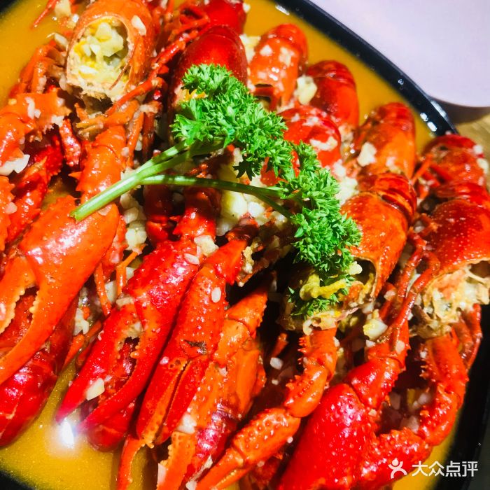 金牌蒜香小龙虾