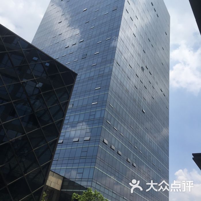 广州绿地中央广场