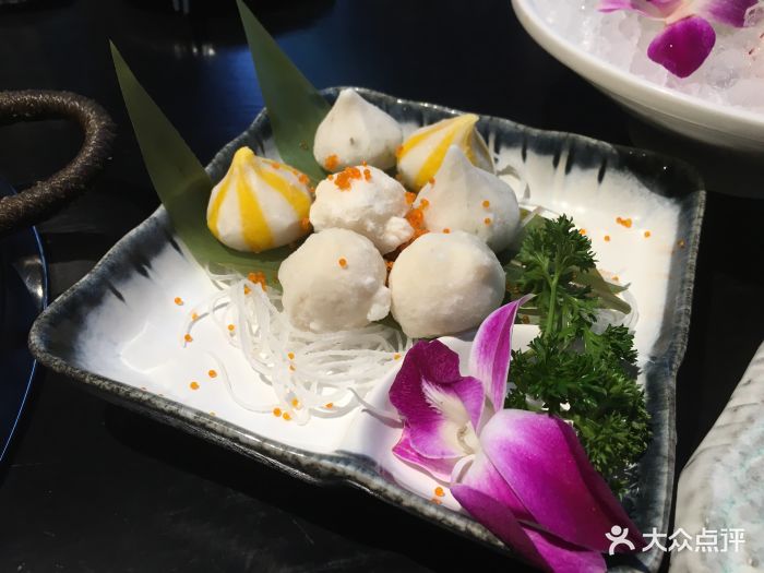 鲜卤围煮·日式海鲜火锅丸子拼盘图片