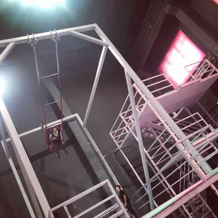 无锡橙v有特权首页报名霸王餐免费吃喝玩乐静枫失重空间蹦床工厂